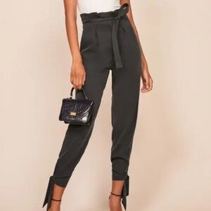 Reformation Womens black Avalon belted pleated ankle tie pants 2